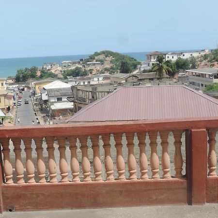 Is Guest House Cape Coast Exterior foto